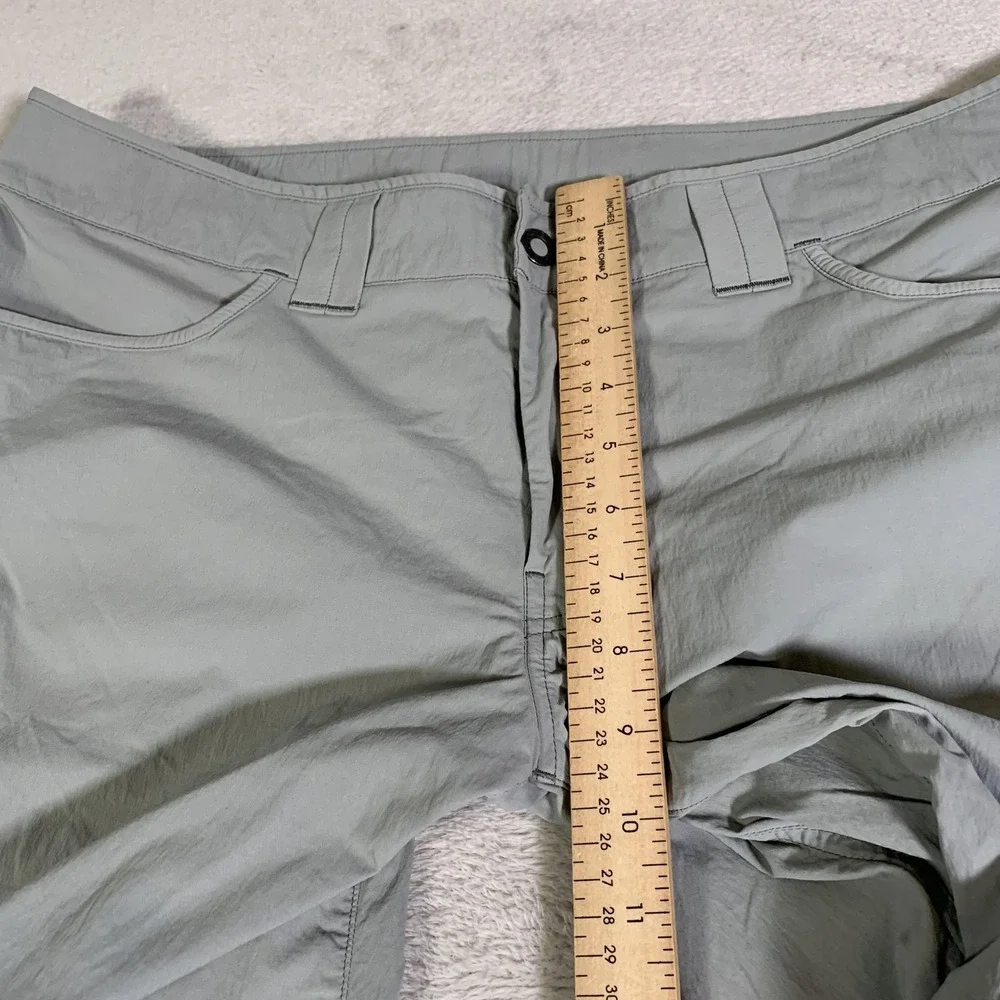 Arc'teryx Shorts Mens 36 Gray Cargo Hiking Quick Dry Stretch 13